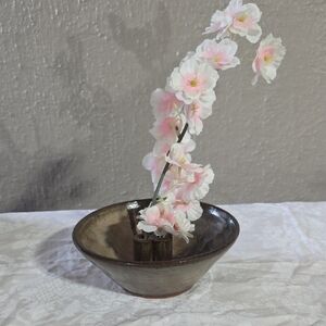 Elegant Ceramic Bowl